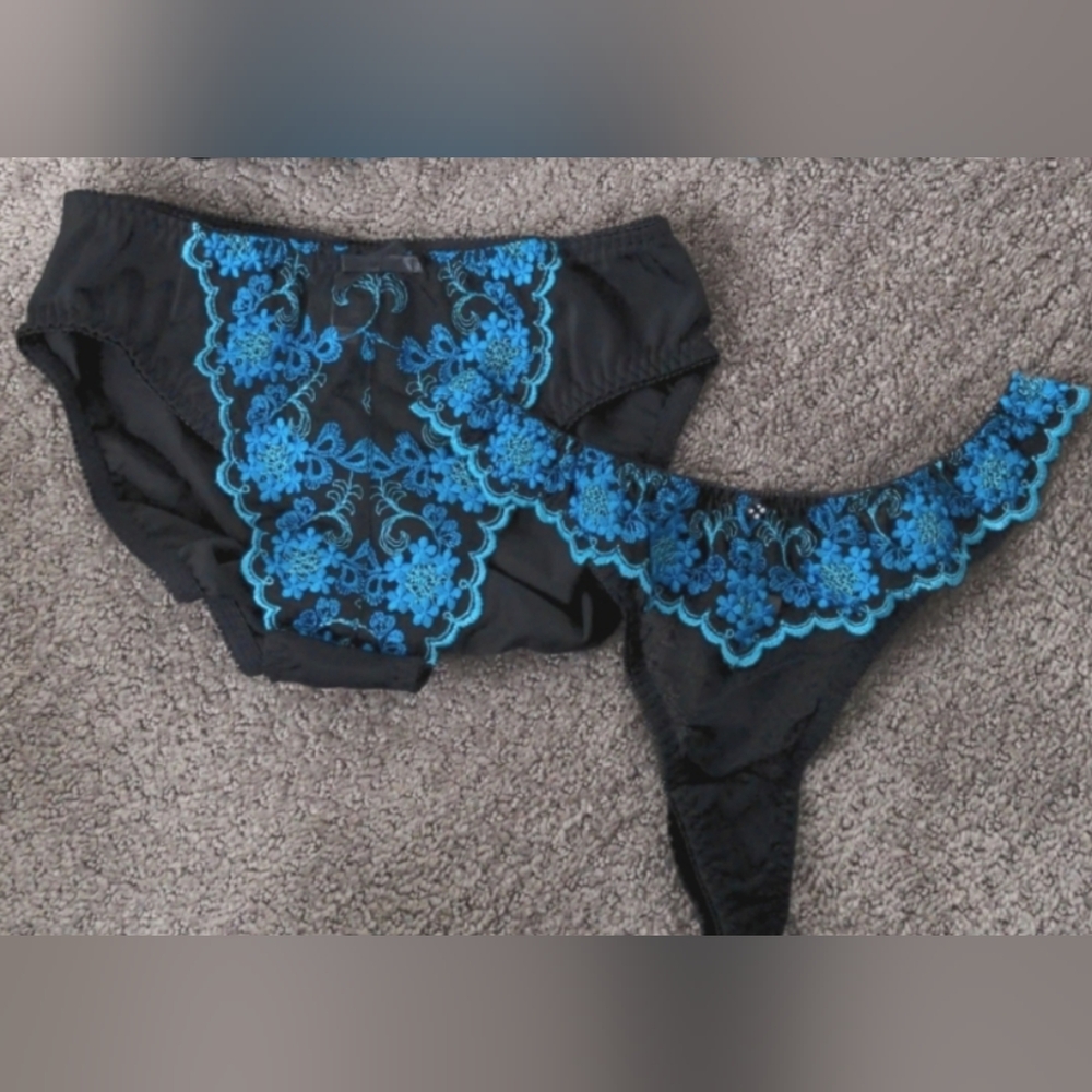 NWOT Vintage Frederick's of Hollywood Panties Set Size S